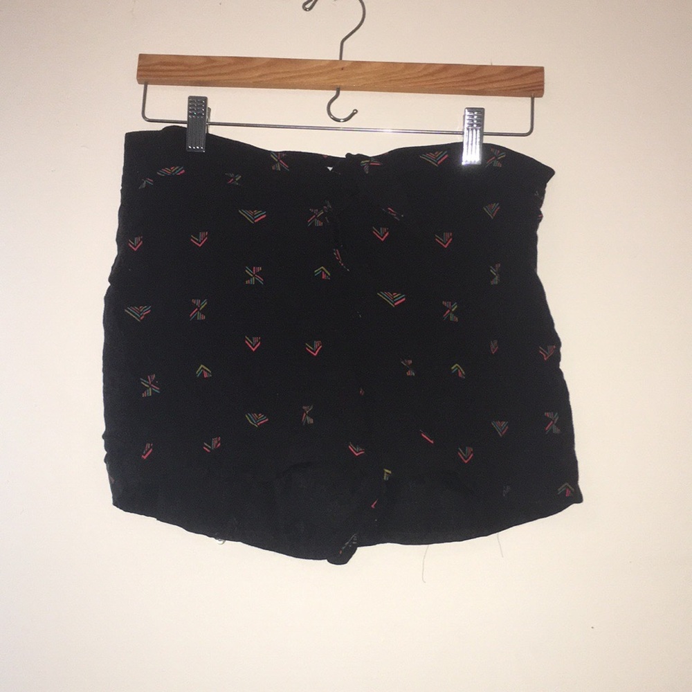 Black front tie high waisted shorts
